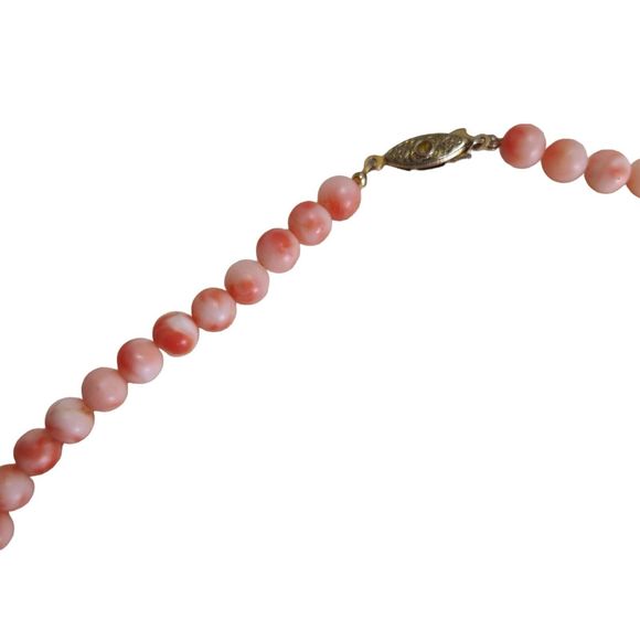 Vintage Angel Skin Coral Necklace 16in Earrings Beaded Strand Clip On Studs - Picture 14 of 16